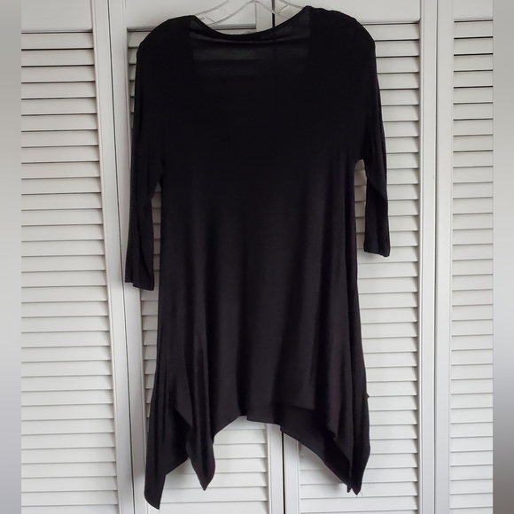 Kim & Cami black blouse - Picture 2 of 5